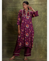 Afreen Magenta Yoke Kurta Set