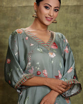 Aashvi Kaftan Set
