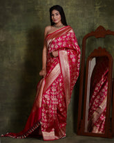 Bright Magenta Pure Katan Silk Banarasi Saree With Floral Jaal