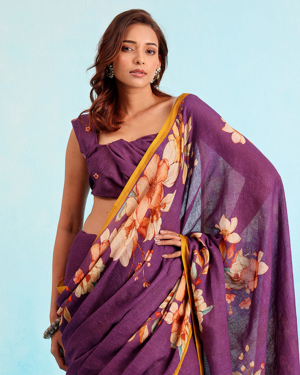 Luxurious Floral Linen Saree