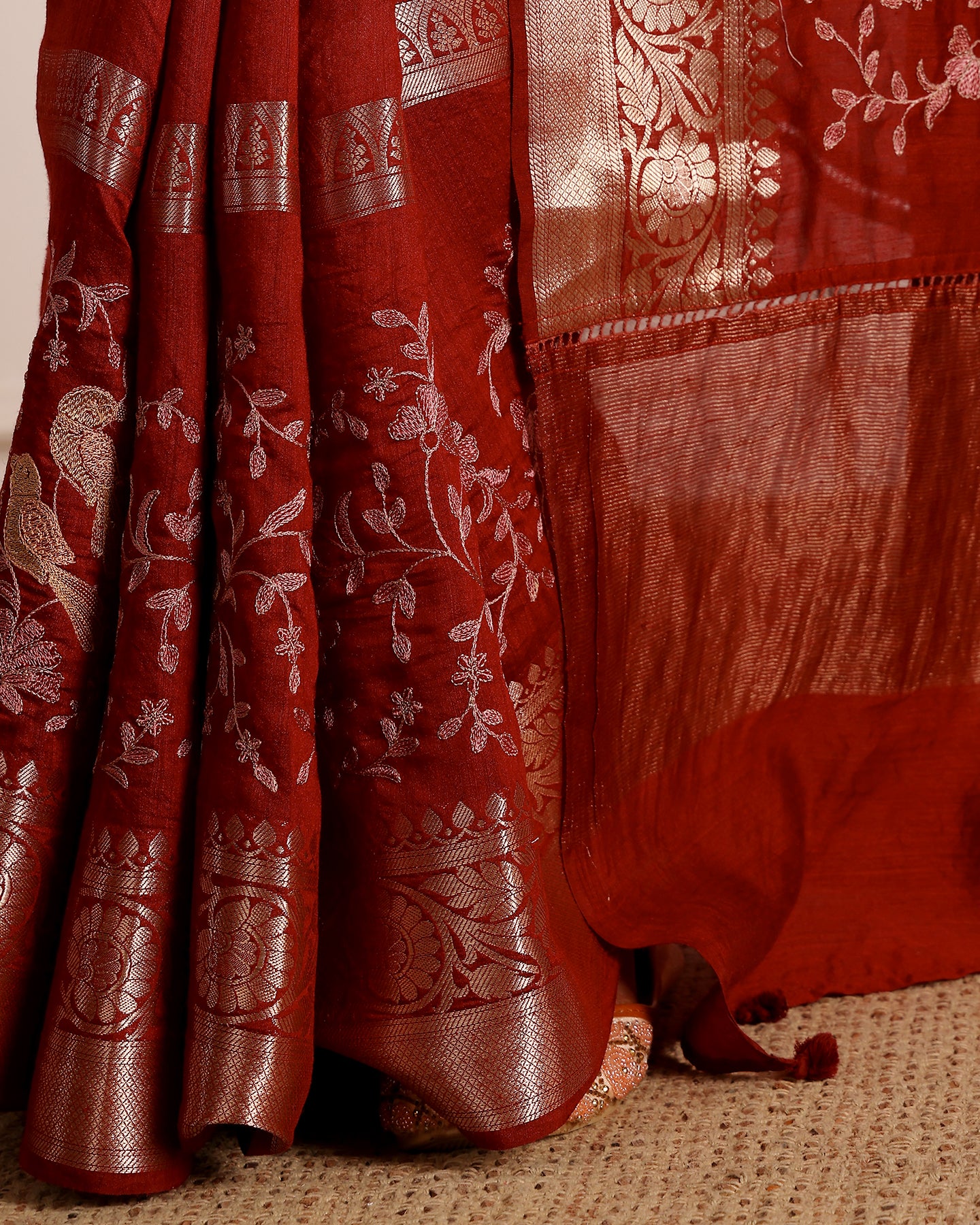 MOONGA WOVEN BOOTI SAREE