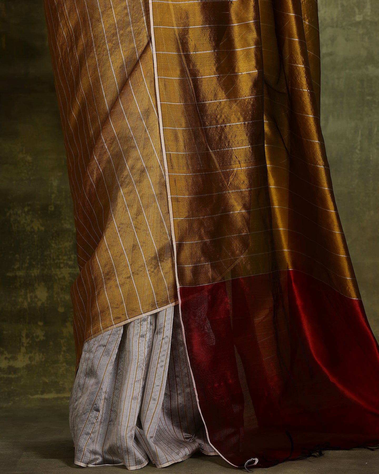 Handwoven Stripes Saree